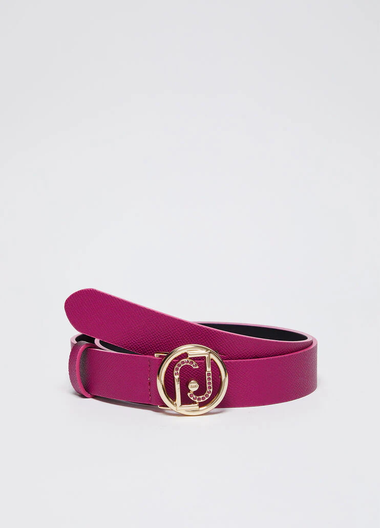 Belt with logo buckle