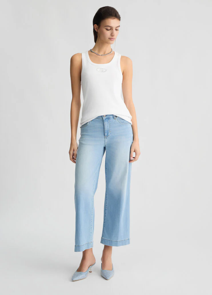 Cropped flared jeans