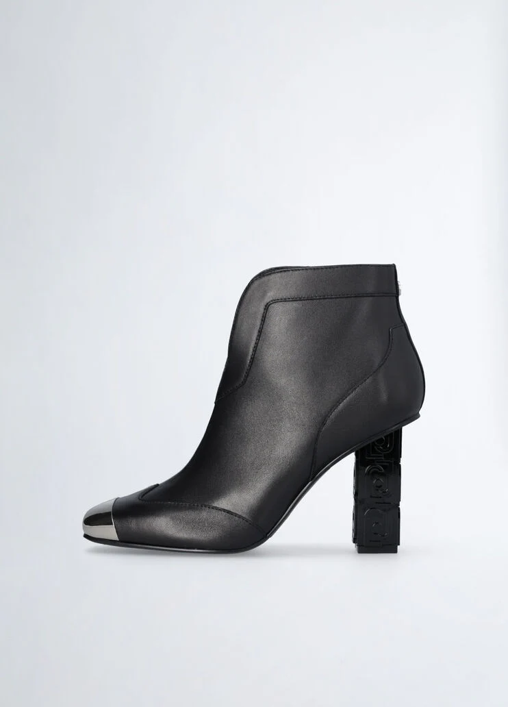 Black ankle boots with heel