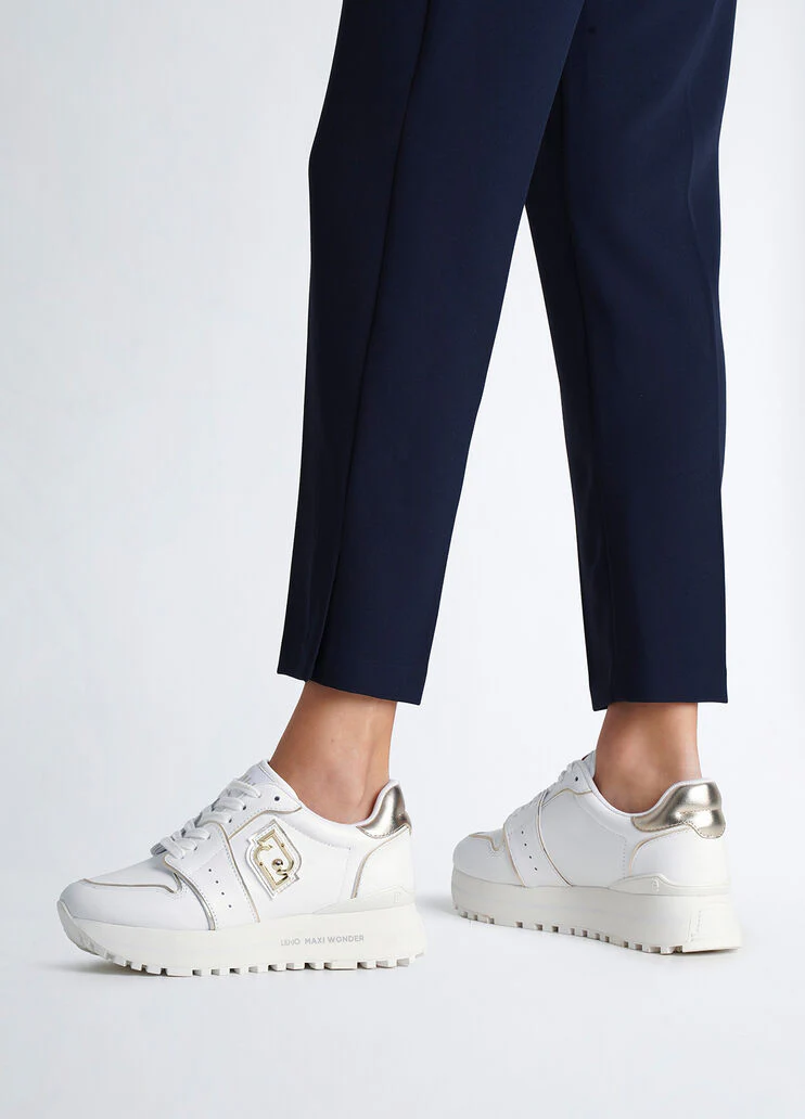 Leather platform sneakers