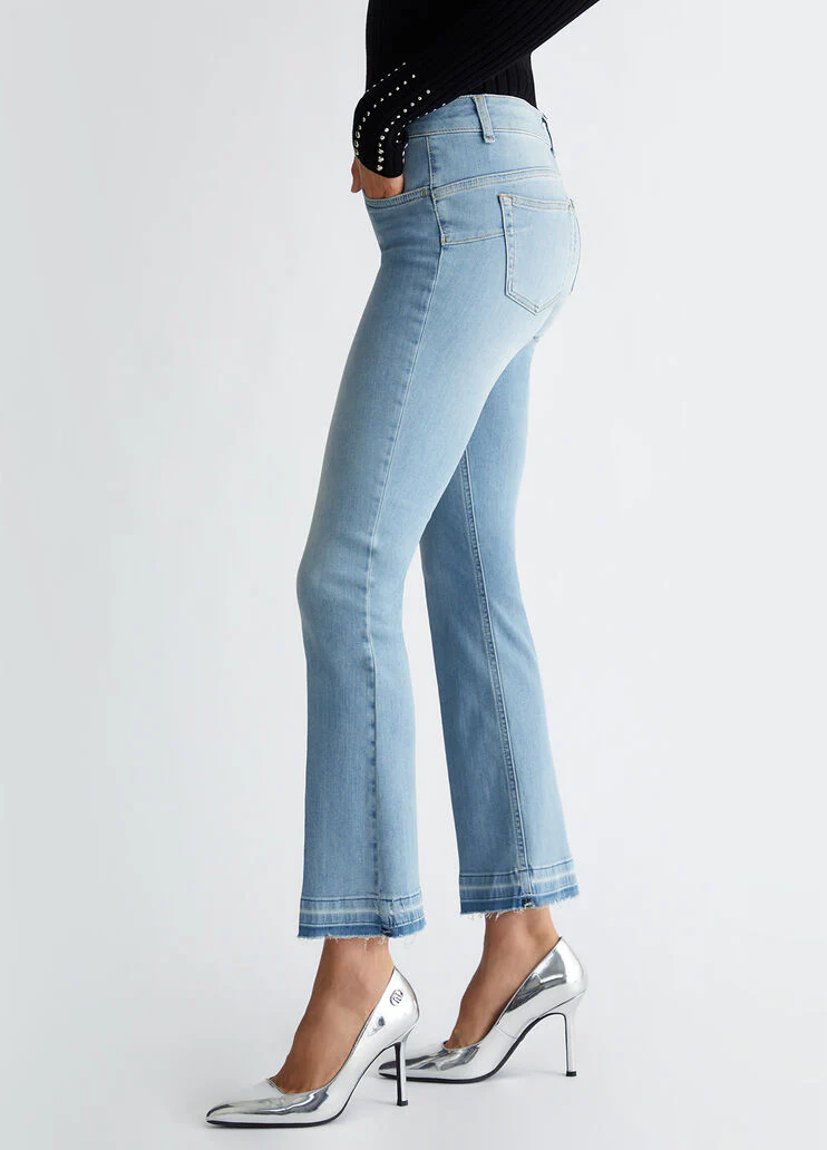 Bootcut bottom up jeans