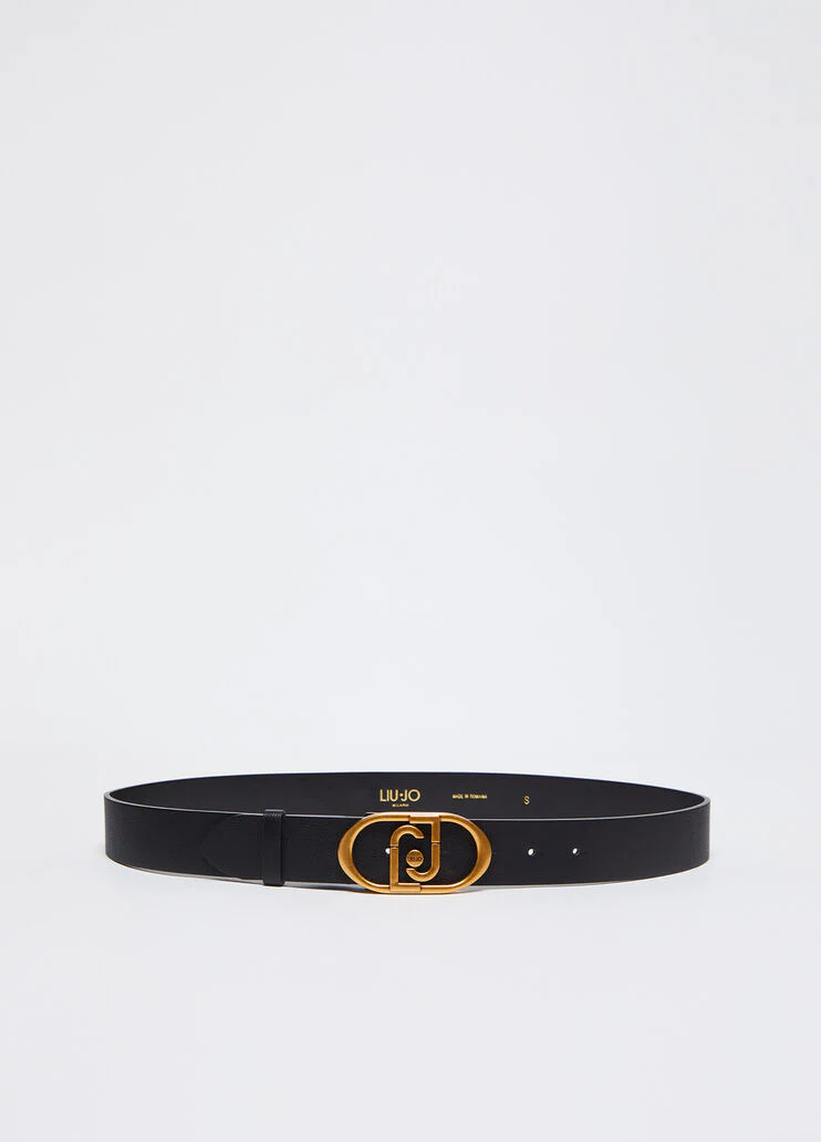 Drummed belt with logo