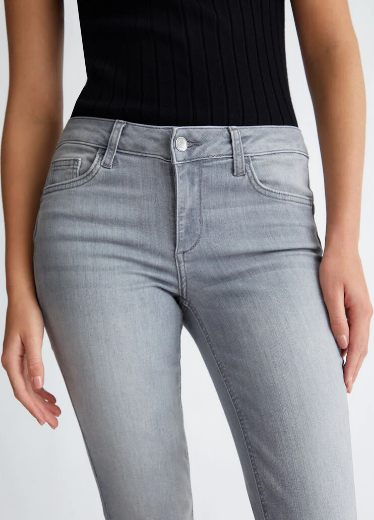 Bottom-Up slim-fit jeans