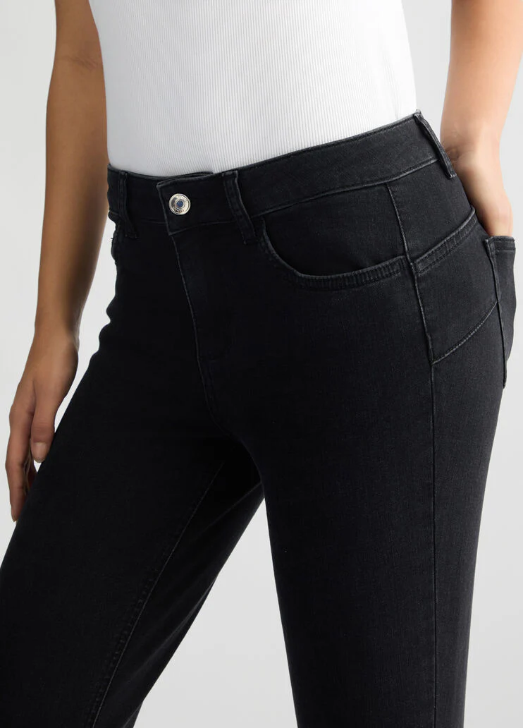 Bottom Up Capri jeans