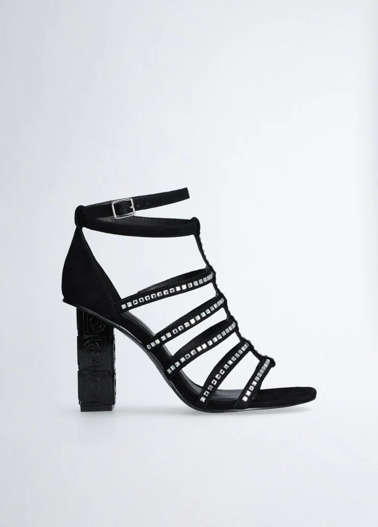 Sandals with branded heel