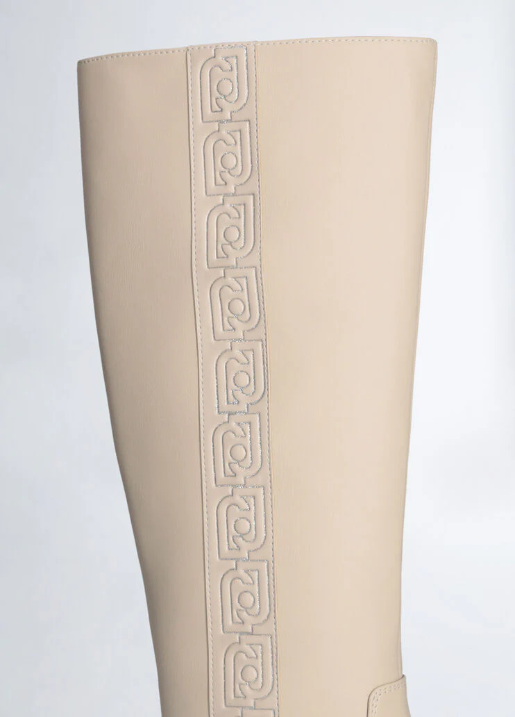 Beige platform boots with logo