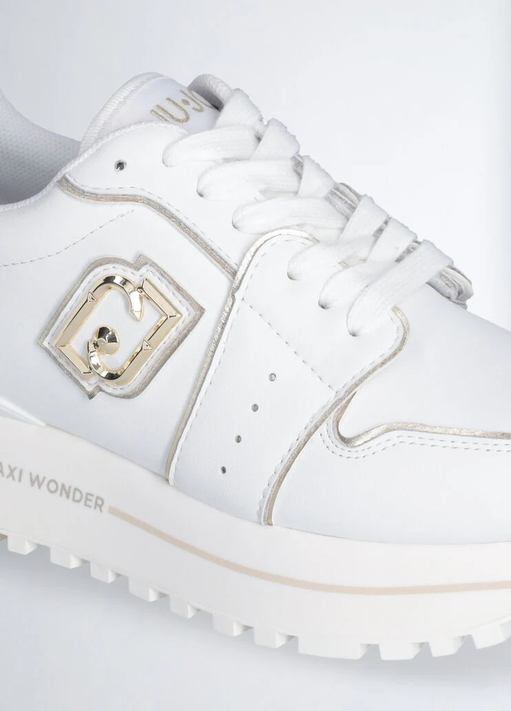 Leather platform sneakers