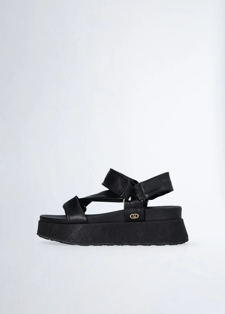 Platform sandals