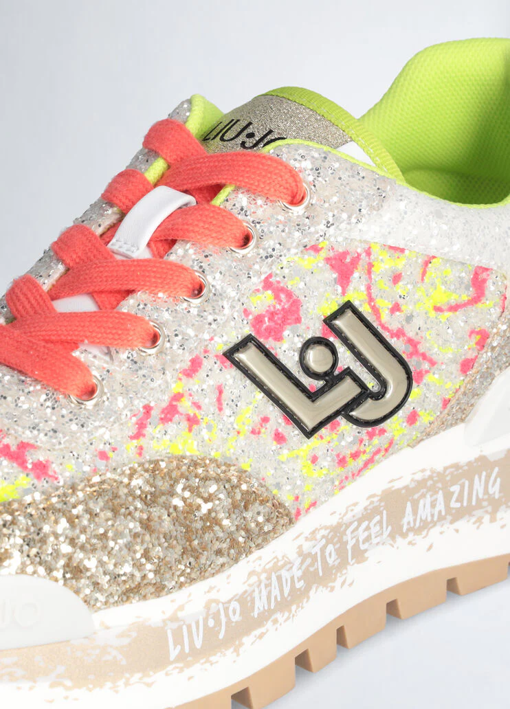 Platform sneakers with full glitter