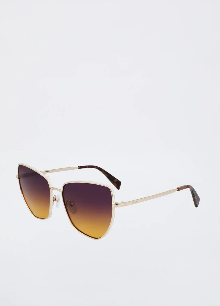 Cat-eye sunglasses