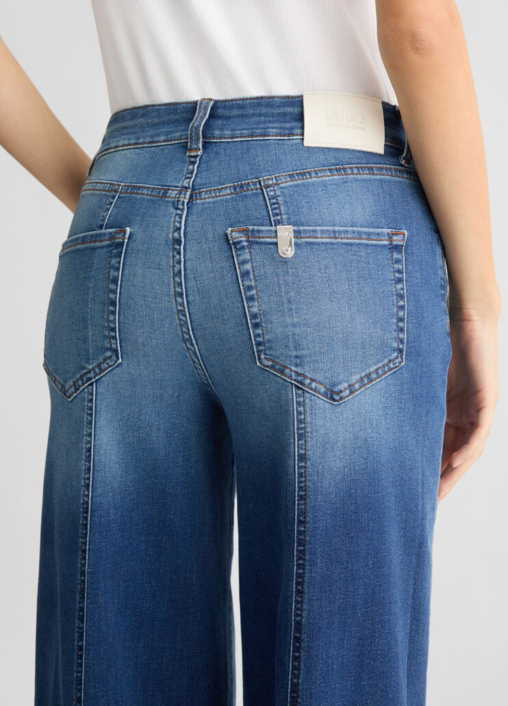 High-waisted super-flared jeans
