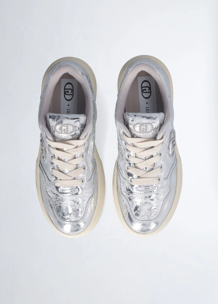 Distressed-effect sneakers