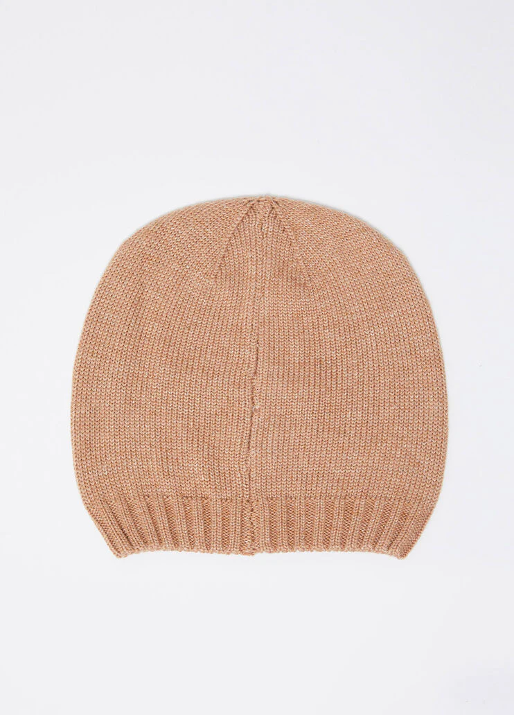 Cap with logo and gemstones