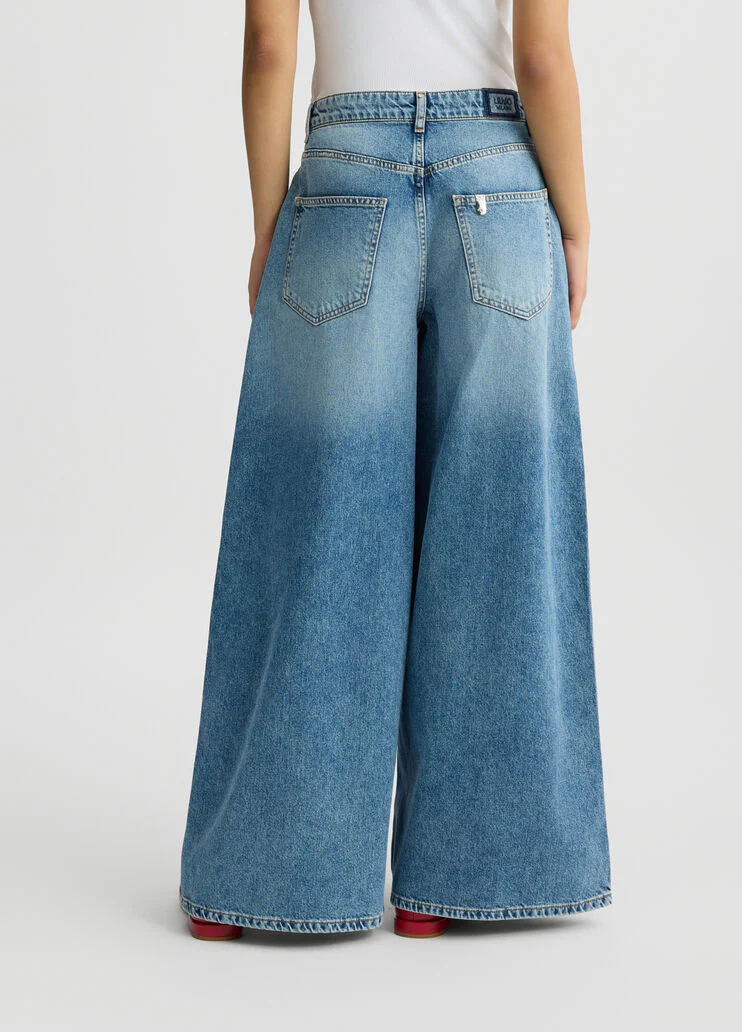 High-rise flared jeans