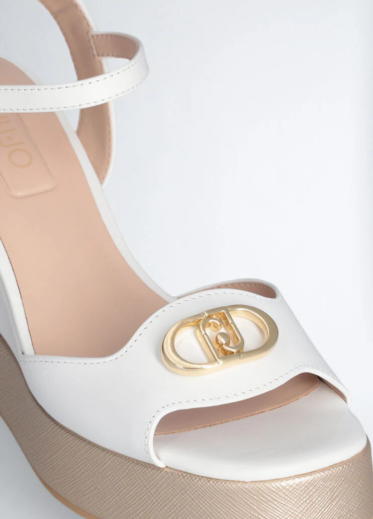 Leather wedge sandals