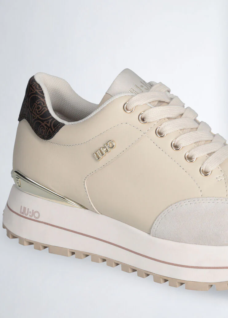 Beige leather platform sneakers