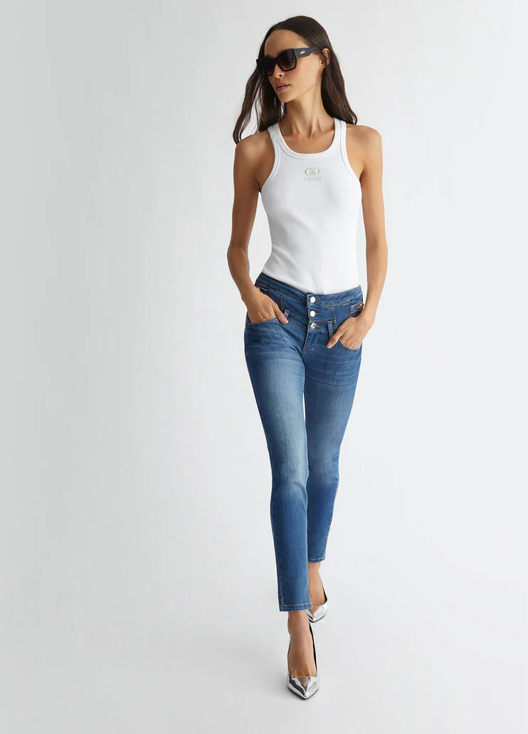 High-waisted skinny jeans