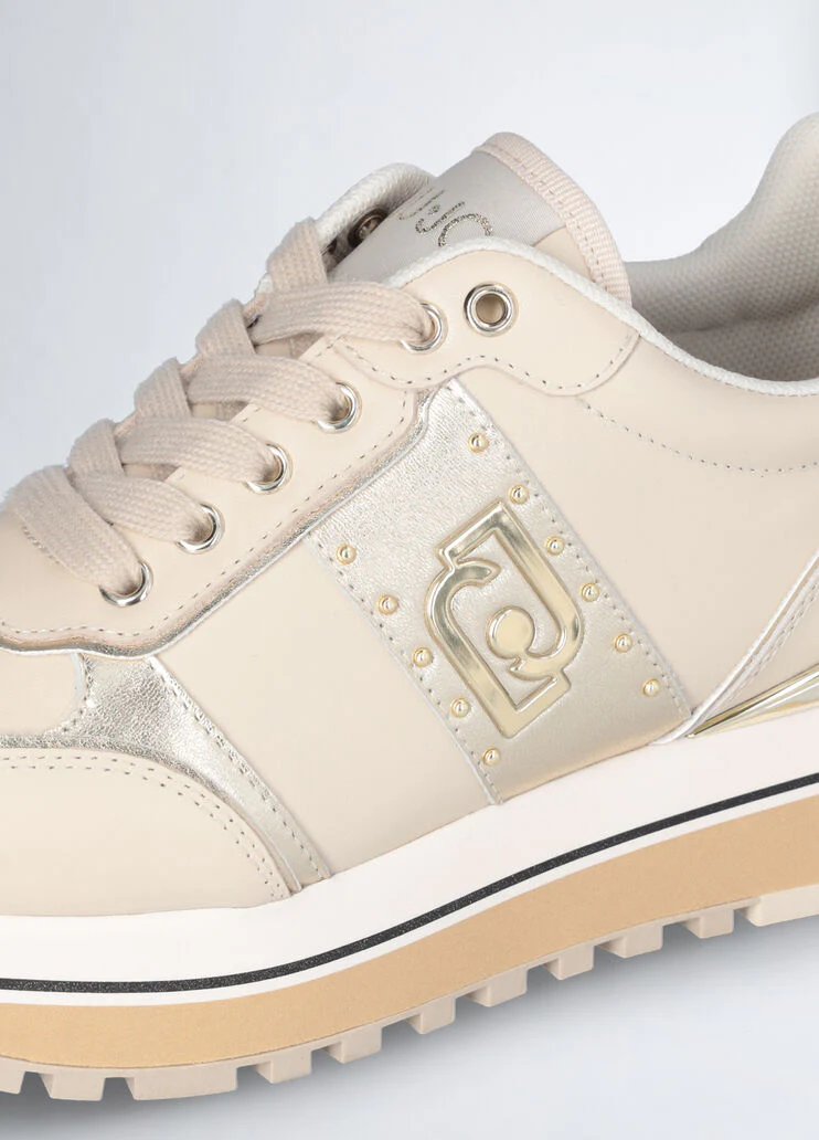 Beige leather platform sneakers