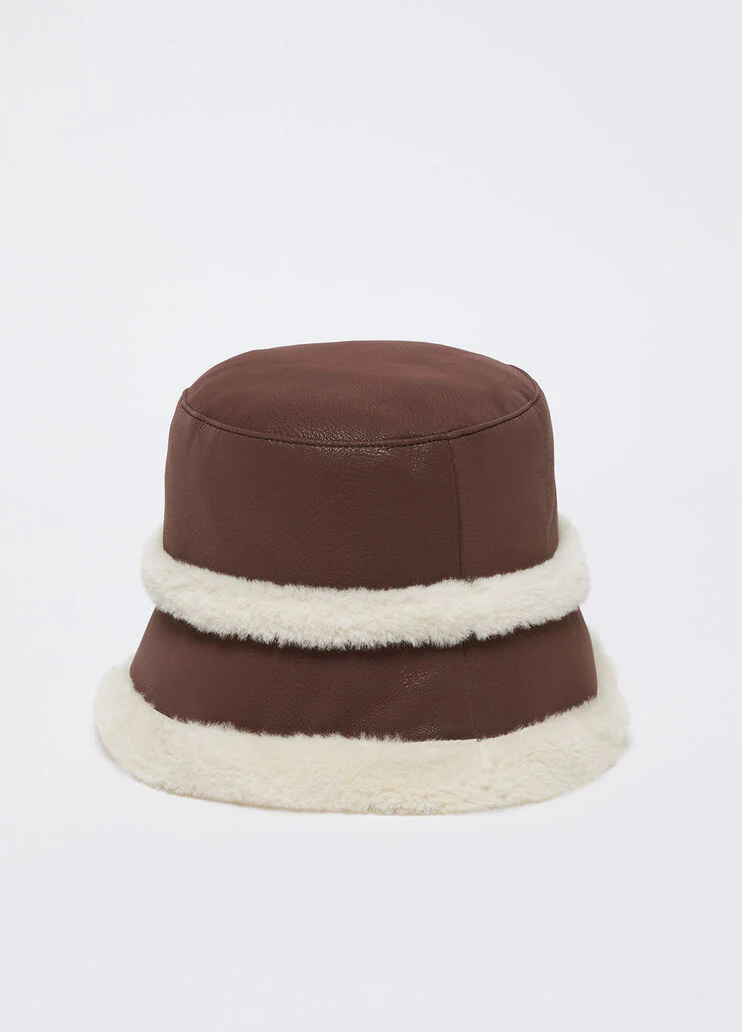 Coated fabric bucket hat