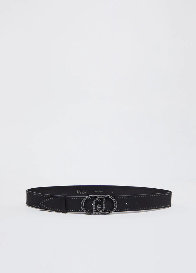 Leather belt with logo buckle