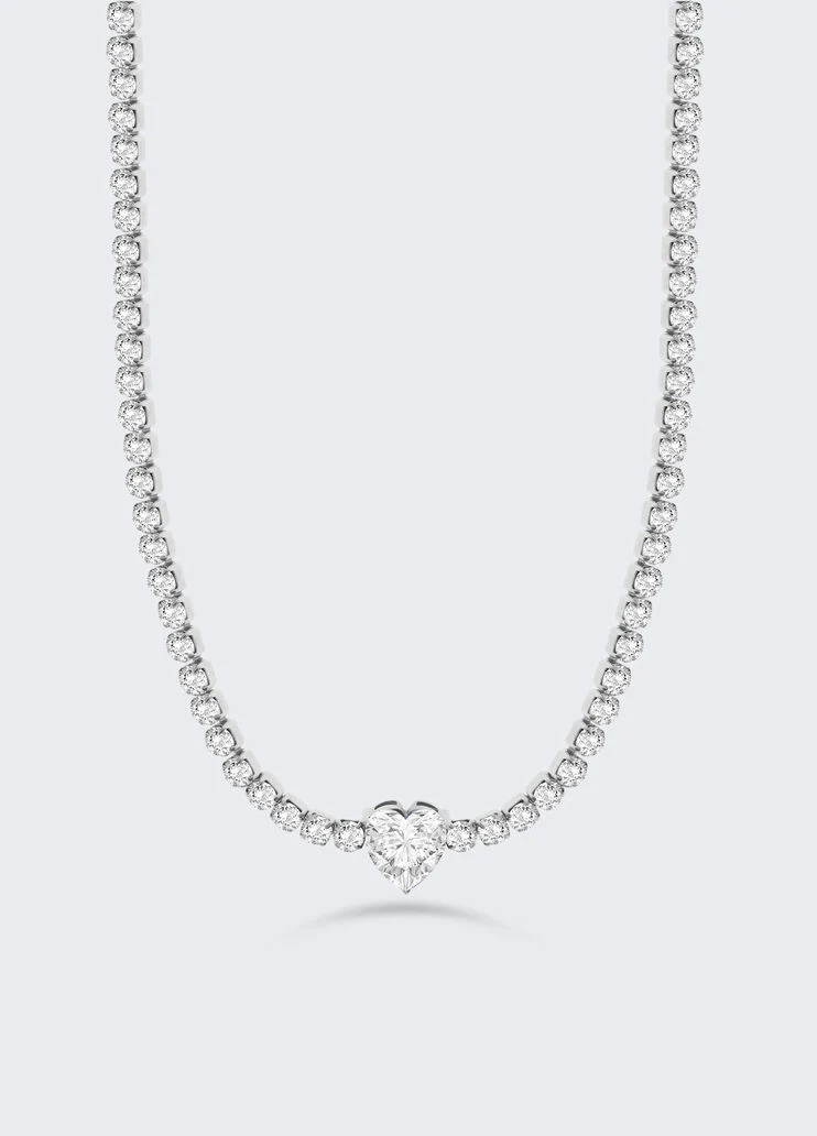 Necklace with jewel heart