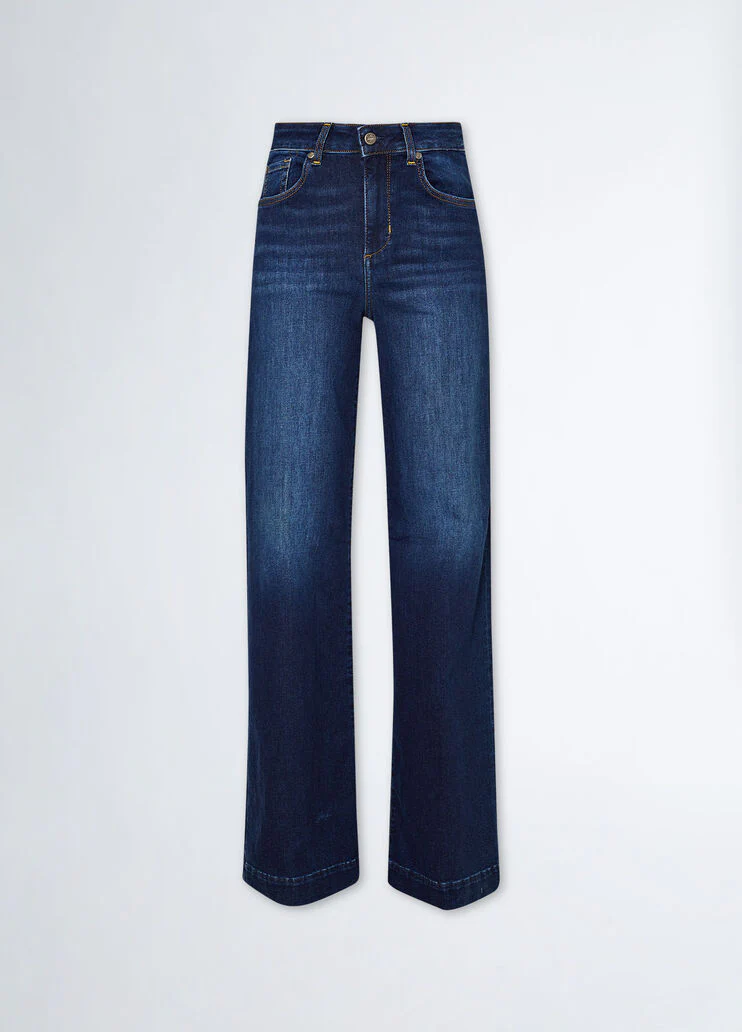 Stretch flared jeans