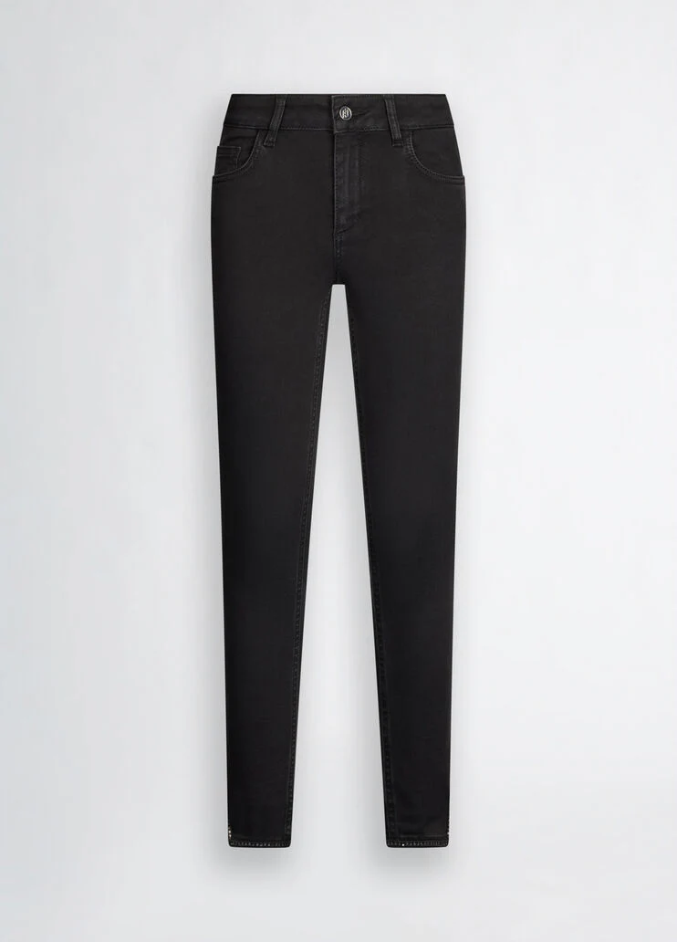 Black skinny jeans with slit