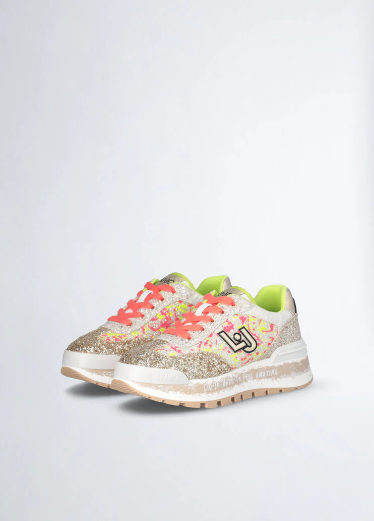 Platform sneakers with full glitter