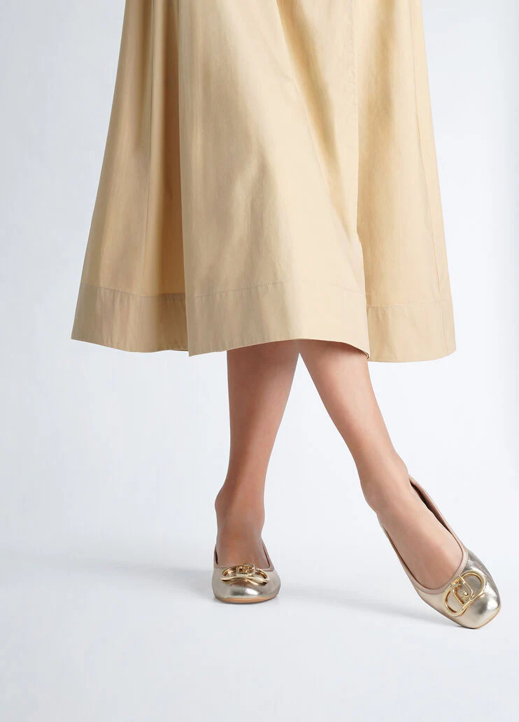 Metallic-effect leather ballet flats