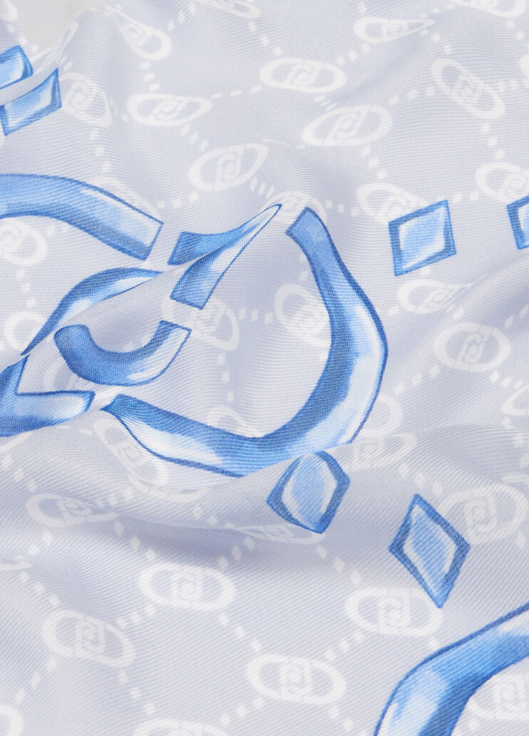 Light blue stole with logo
