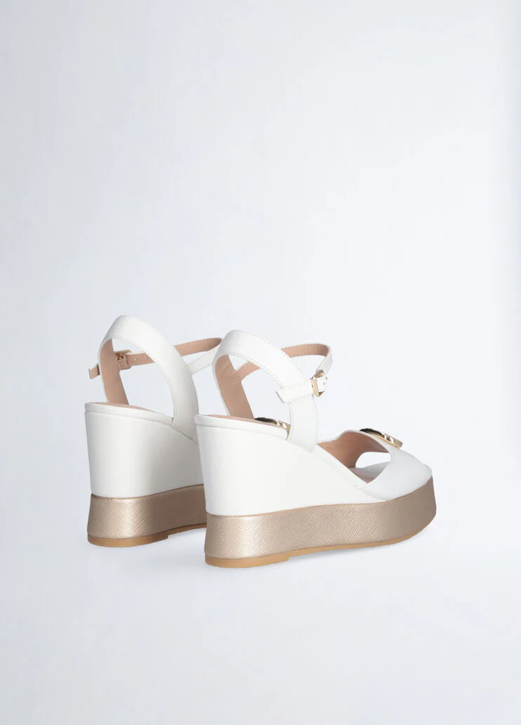 Leather wedge sandals