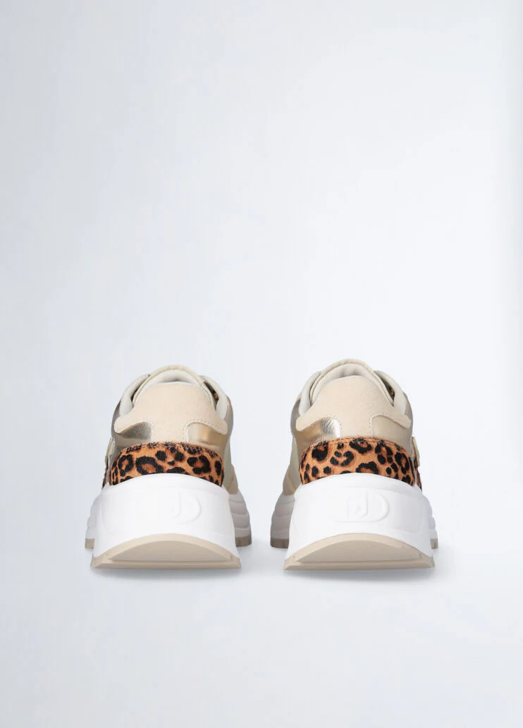 Sneakers with pony hair details