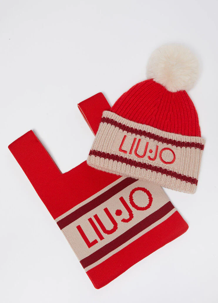 Winter set bag and beanie