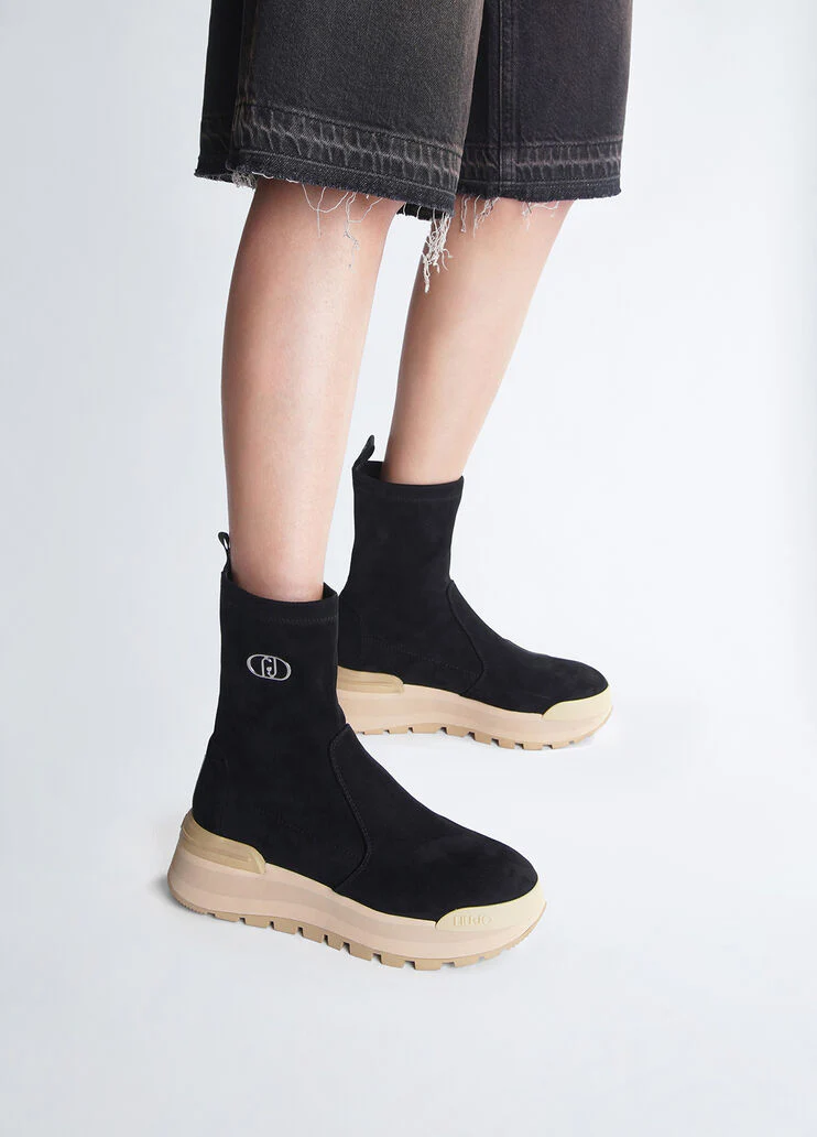 Black ankle boots with logo