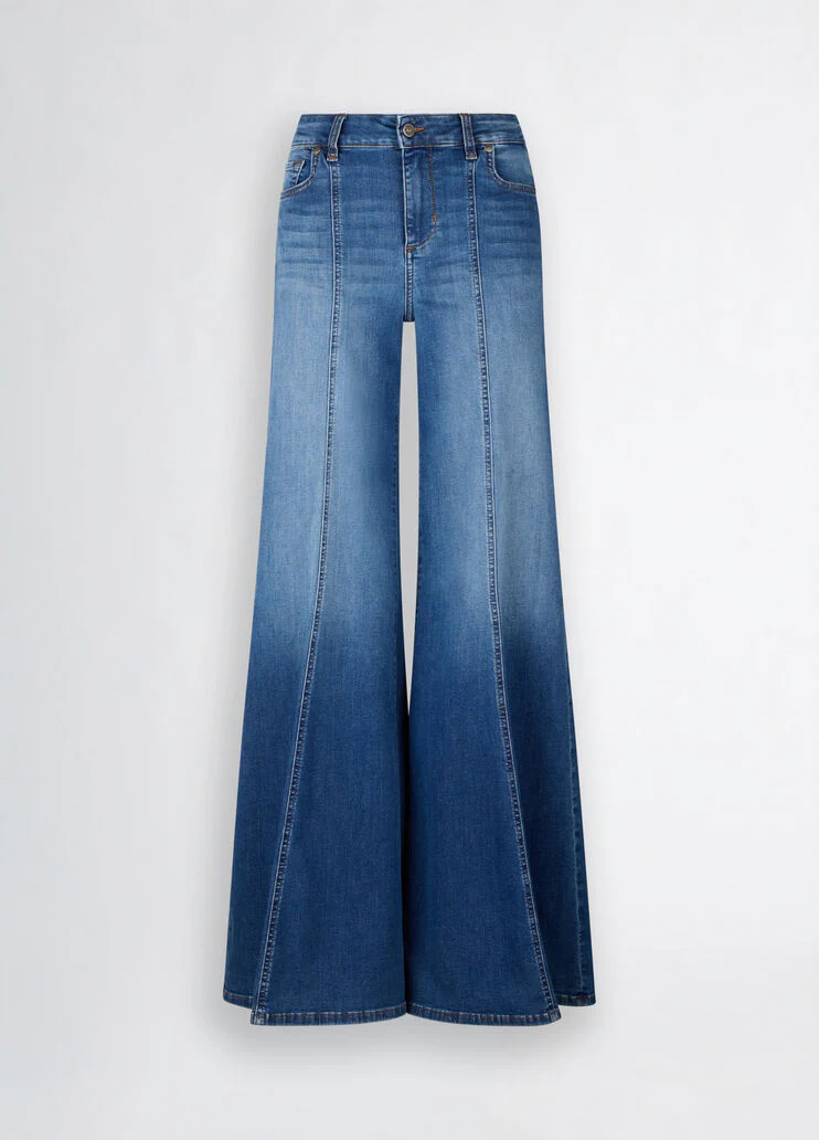 High-waisted super-flared jeans