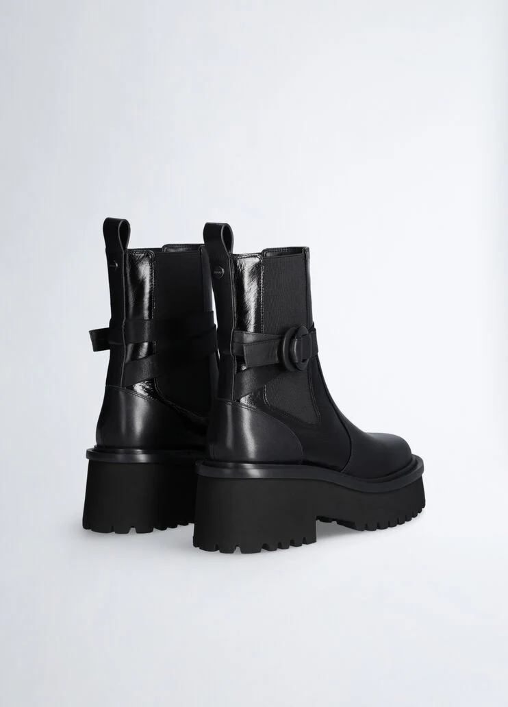 Leather beatles ankle boots