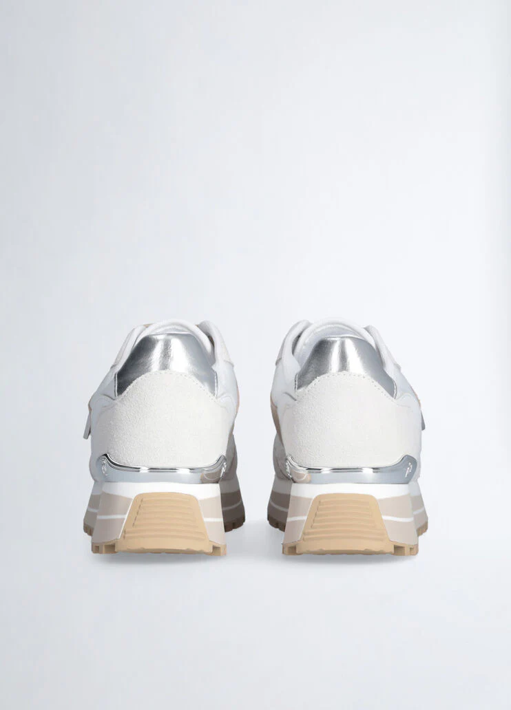 Platform sneakers with floral embroidery