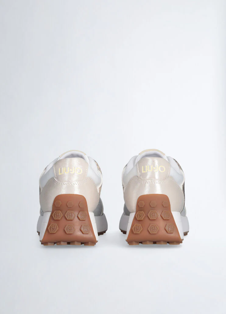 Sneakers with animal-print details