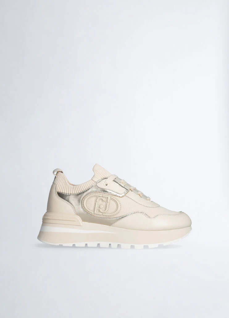 Leather platform sneakers