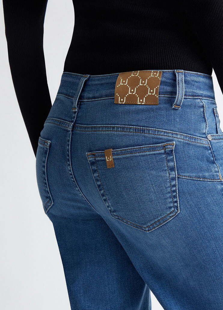 High-rise flared jeans