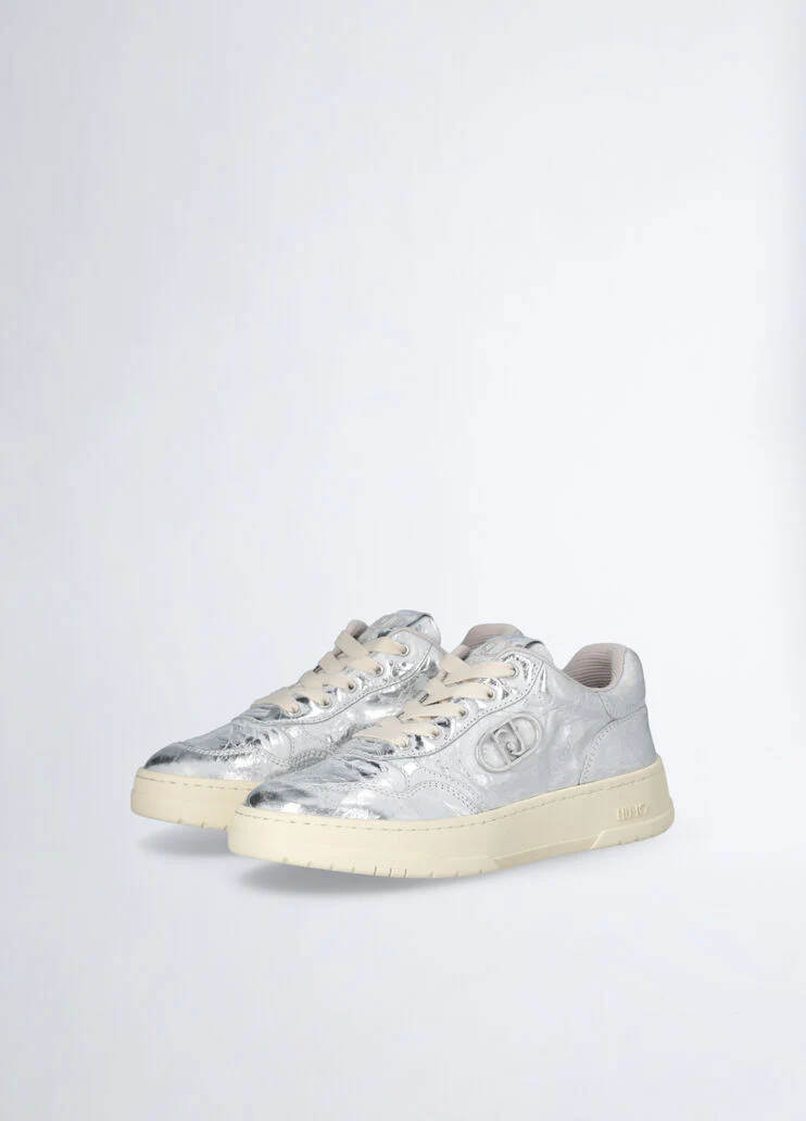 Distressed-effect sneakers