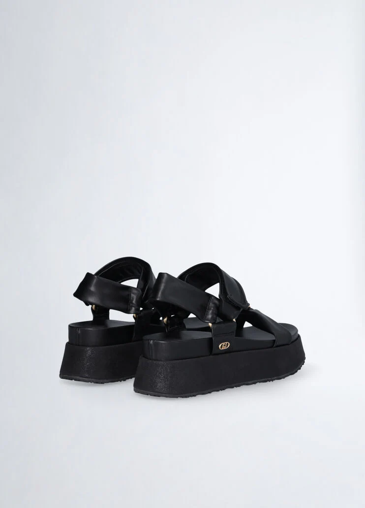 Platform sandals