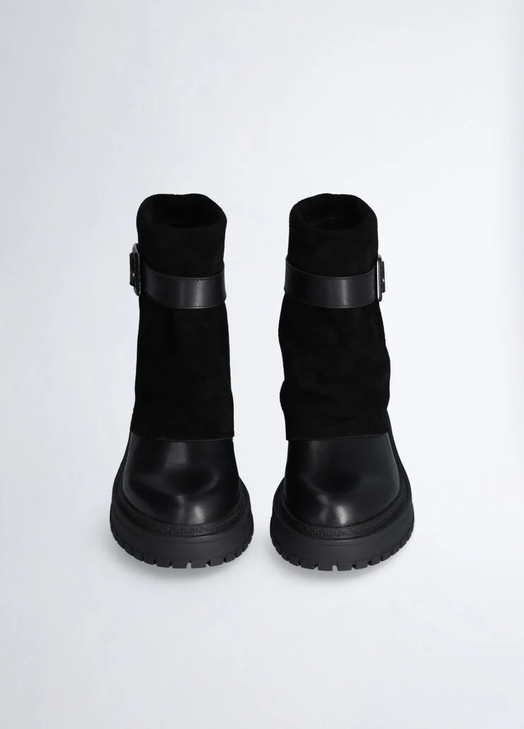 Biker boots with turn-down collar
