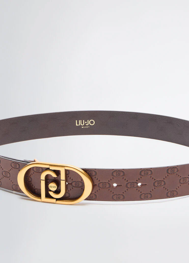 Leather belt with logo