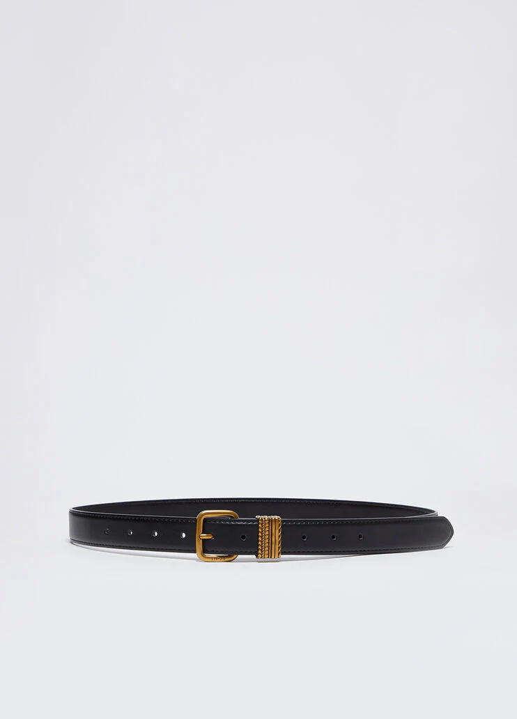 Belt with metal buckle