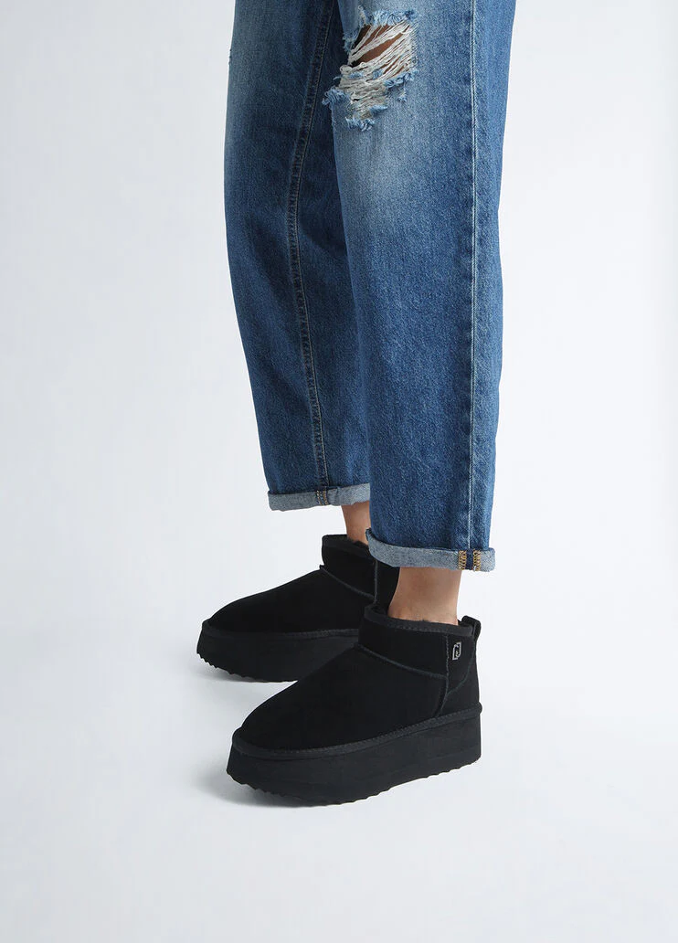 Warm suede ankle boots