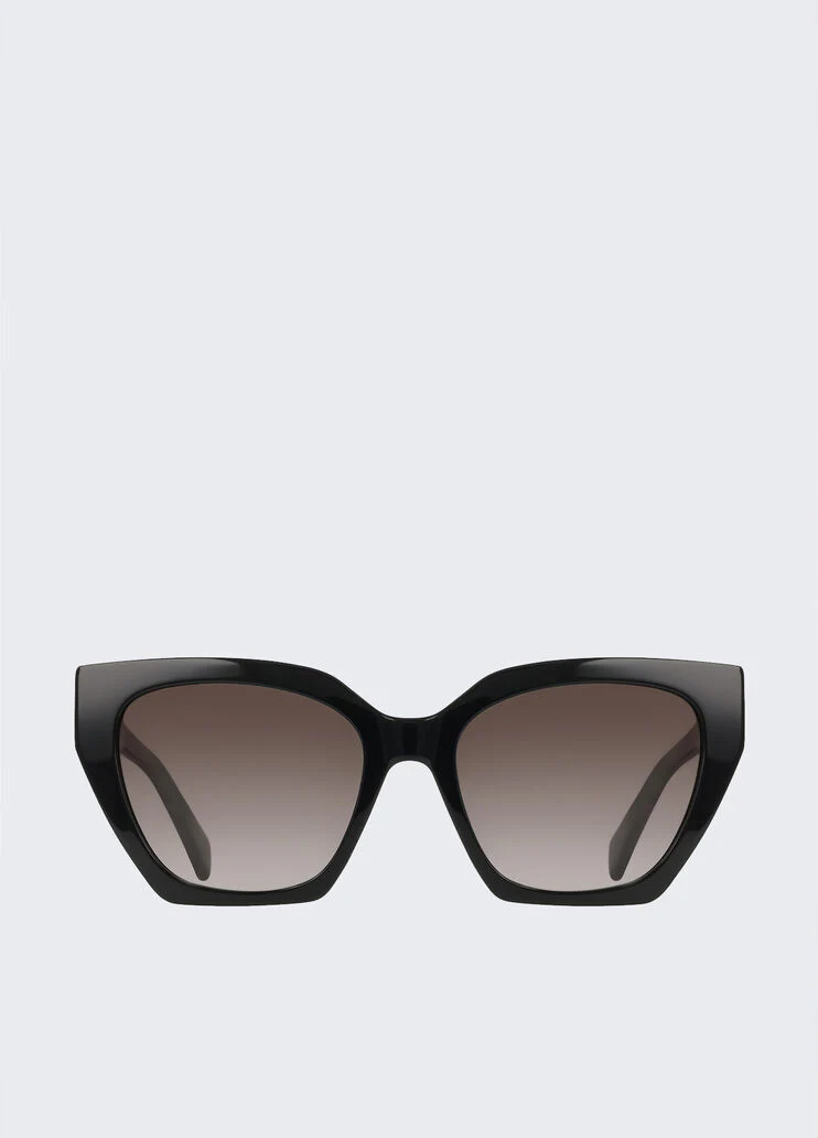 Cat-eye sunglasses