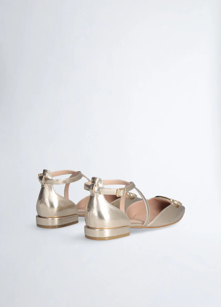 Ballet flats with maxi-logo