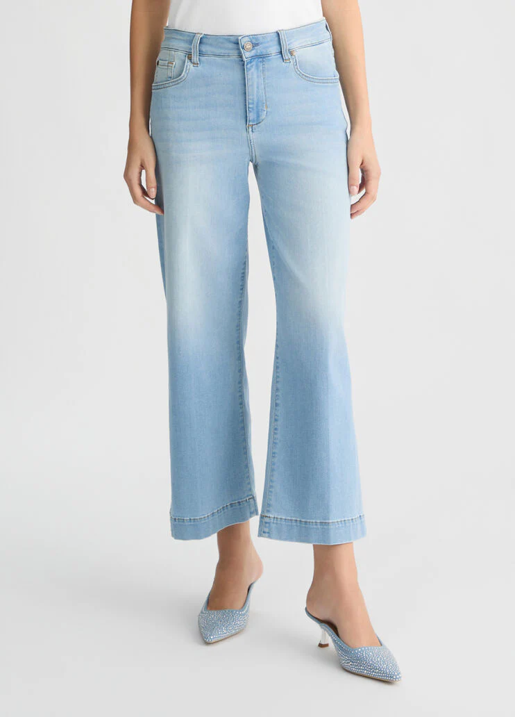Cropped flared jeans