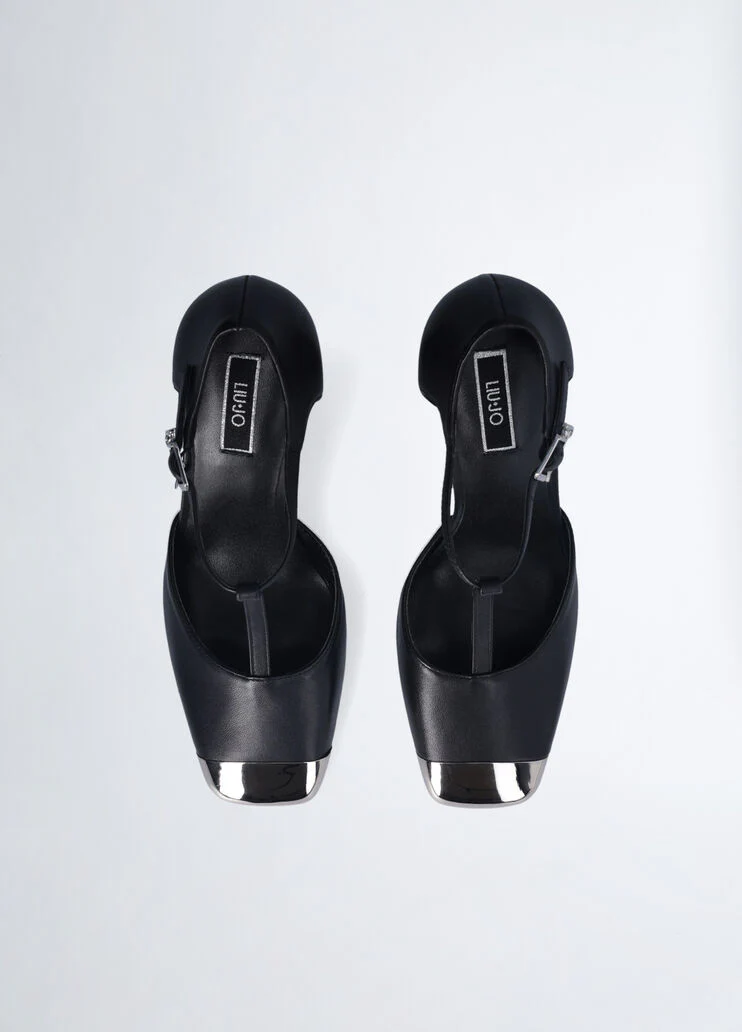 Two-piece court shoes in leather